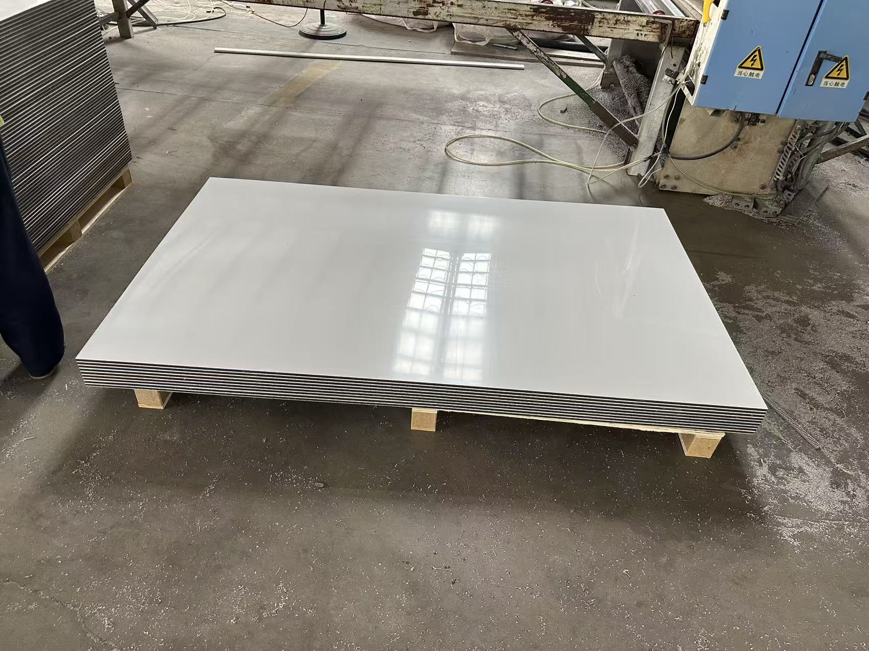 is plastic concrete formwork reusable