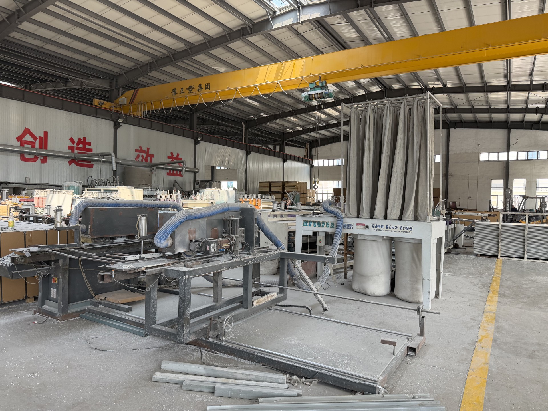 advantages of hollow plastic formwork